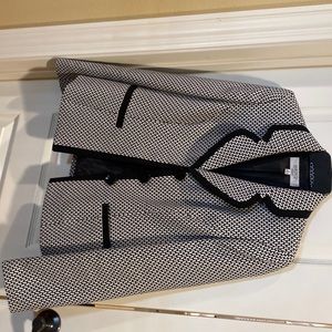 Ladies Blazer Size 4- Kasper-  Black and White